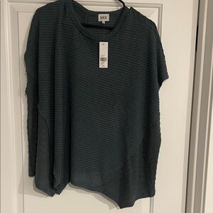 BKE Charcoal Textured Knit Top